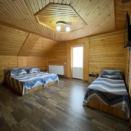 відпочинок у саманюків * Mykulychyn