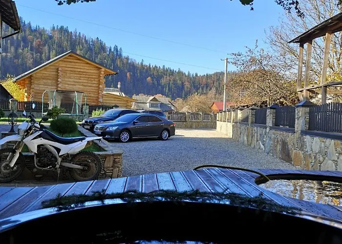 відпочинок у саманюків Lodge *