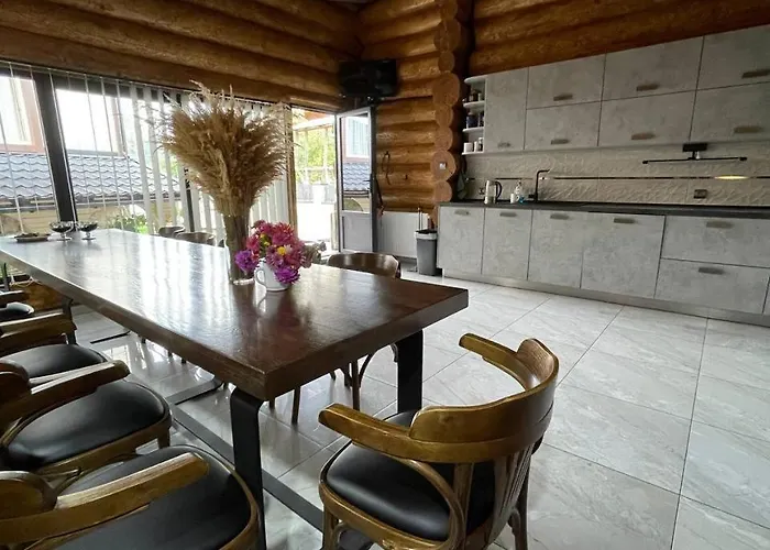 відпочинок у саманюків Lodge