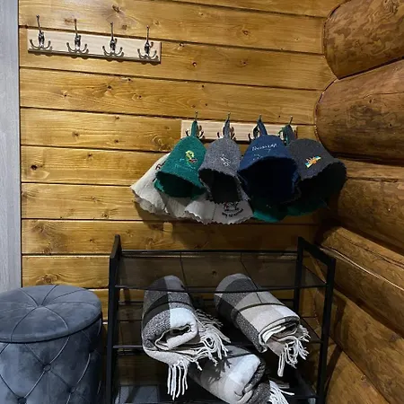 відпочинок у саманюків Lodge Mykulychyn