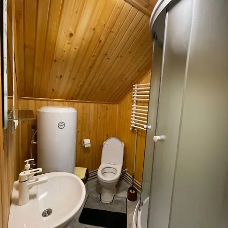 Lodge відпочинок у саманюків Mykulychyn